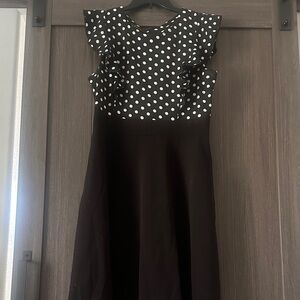 Euc ihot Black and White Polka Dot high waisted Dress with side pockets size xl